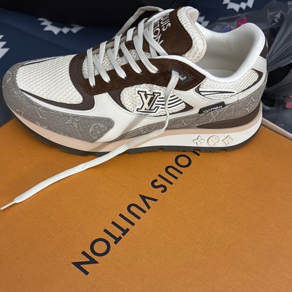 Louis Vuitton Men's Brown and White Sneakers bought by a woman,fits as it should - Picture 1 of 5